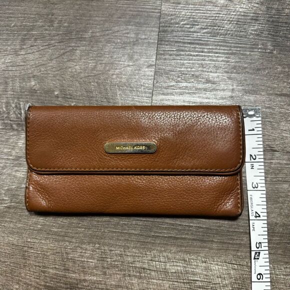 Michael Kors Brown Wallet - Picture 5 of 8